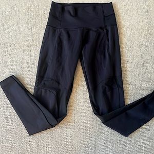 Lululemon leggings black